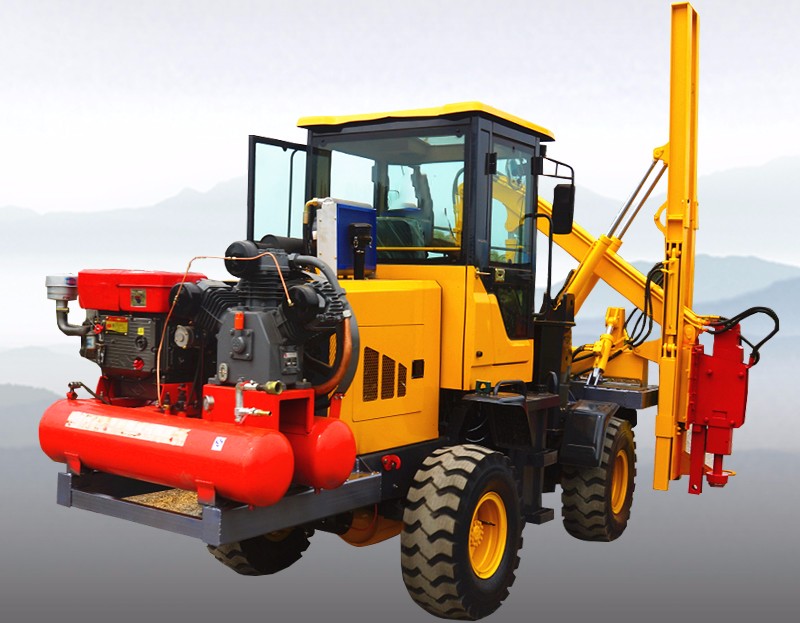 2018年11月5號(hào)宏潤(rùn)護(hù)欄鉆孔機(jī)發(fā)往新疆烏魯木齊