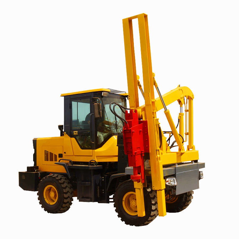 宏潤高速公路護(hù)欄打樁機(jī)工作前注意事項(xiàng)？