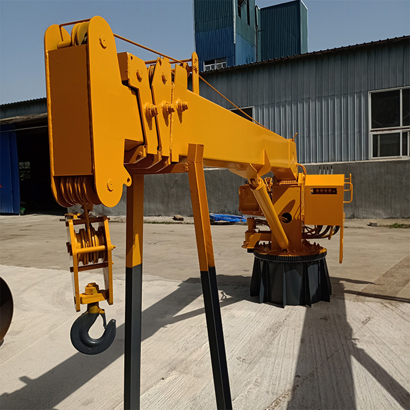 船舶吊機性能及參數(shù)說明及介紹