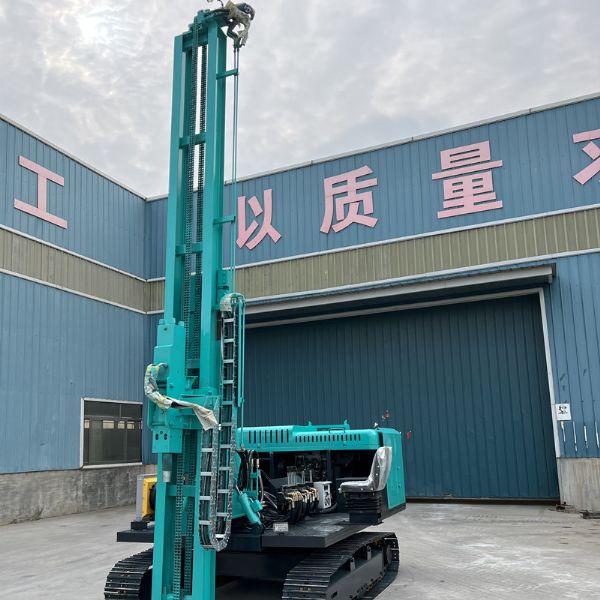 光伏樁鉆孔機(jī)的用途